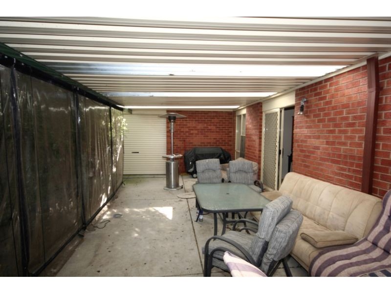 29 Miralie Way, Cranbourne West VIC 3977