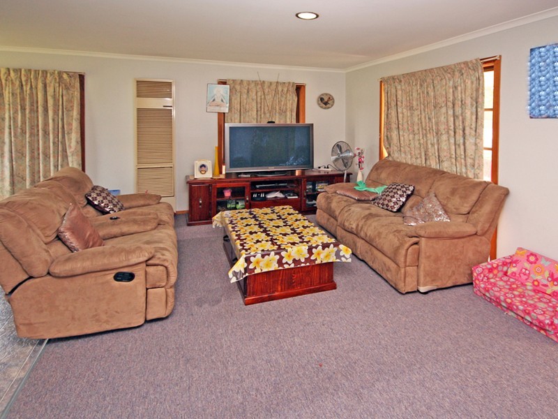 Cranbourne North VIC 3977