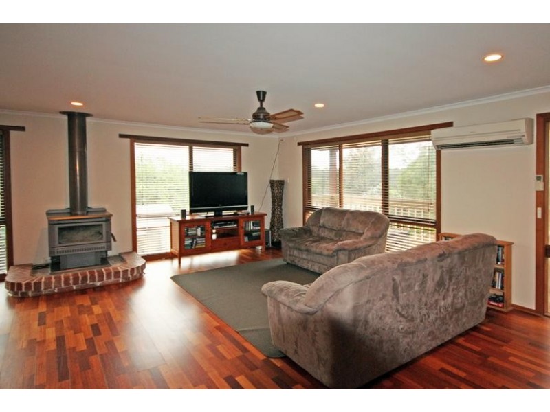 11 Sandpiper Close, Blind Bight VIC 3980