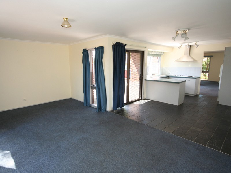 Cranbourne North VIC 3977