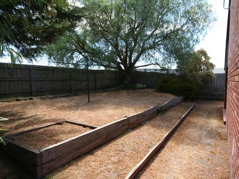 Cranbourne North VIC 3977