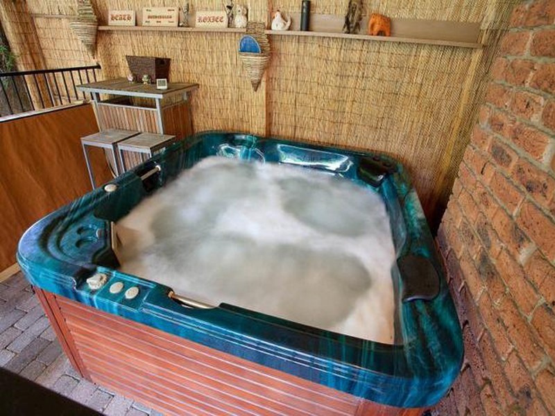 9 Chatswood Avenue, Langwarrin VIC 3910