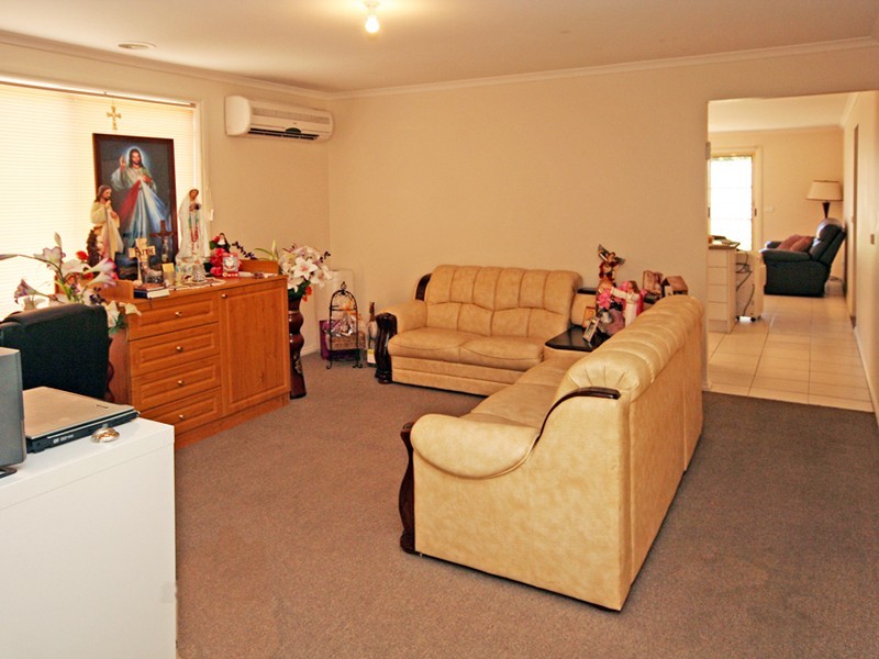 Cranbourne West VIC 3977