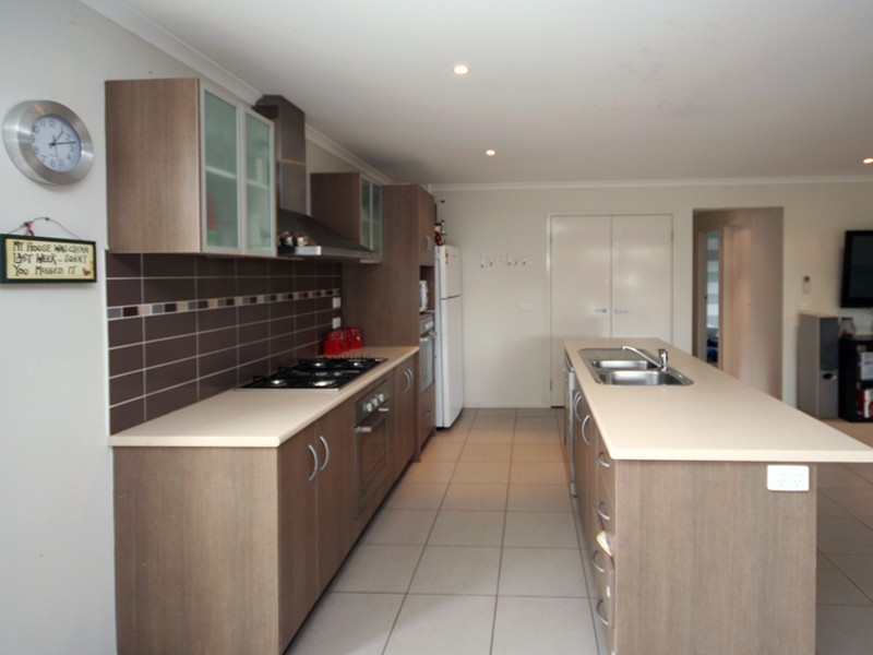 Cranbourne East VIC 3977