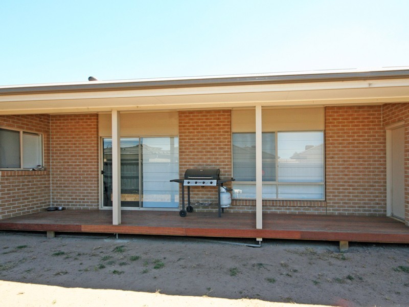 Cranbourne East VIC 3977
