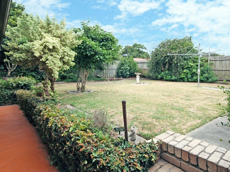 Junction Village VIC 3977