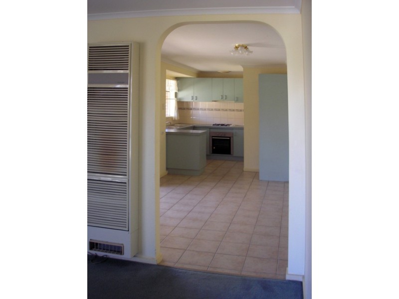 15 Forsyth Court, Cranbourne North VIC 3977