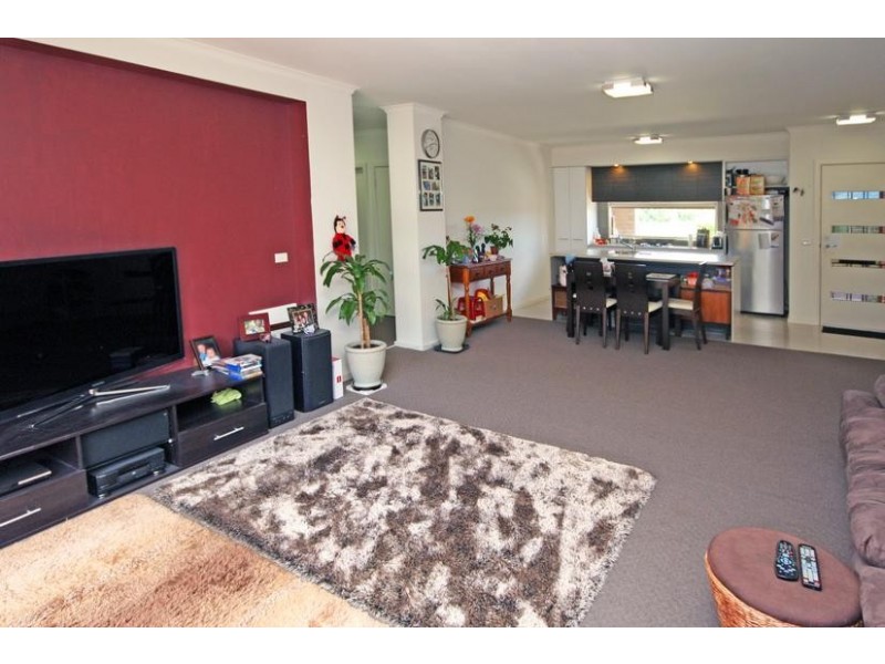 48 Aleppo Place, Cranbourne VIC 3977