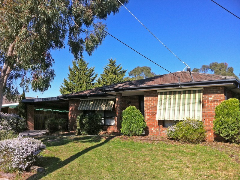 32 Greenwood Drive, Carrum Downs VIC 3201