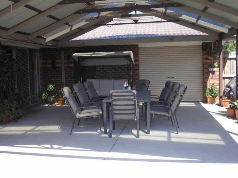 56 Phoenix Avenue, Cranbourne VIC 3977