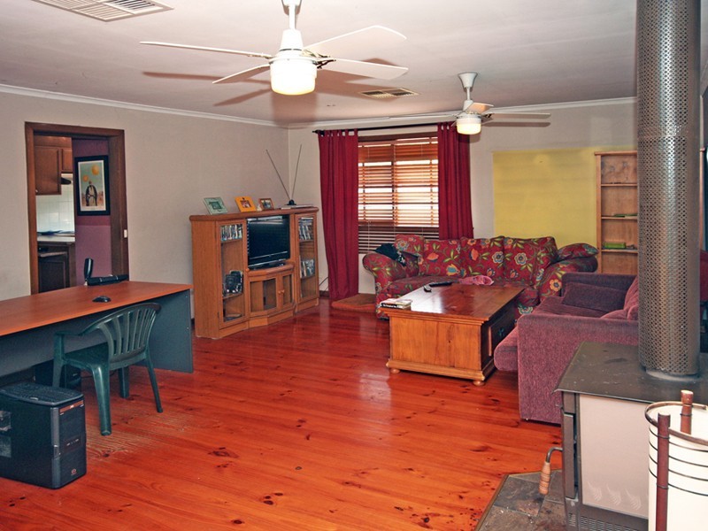 Cranbourne North VIC 3977