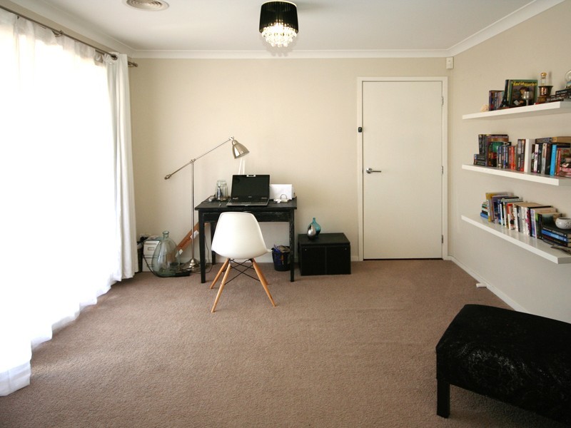 Cranbourne VIC 3977
