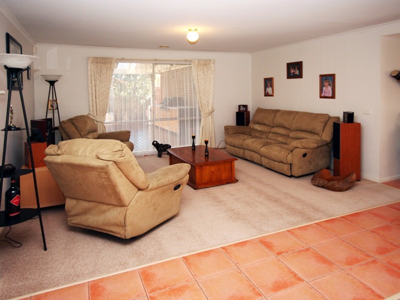 Cranbourne North VIC 3977