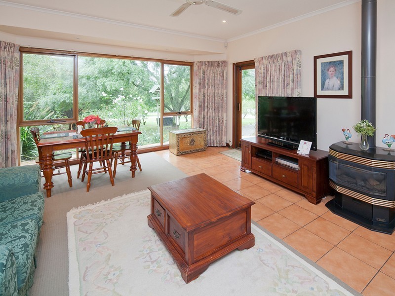 Beaconsfield Upper VIC 3808