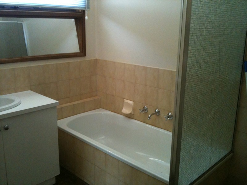 105 Endeavour Drive, Cranbourne North VIC 3977