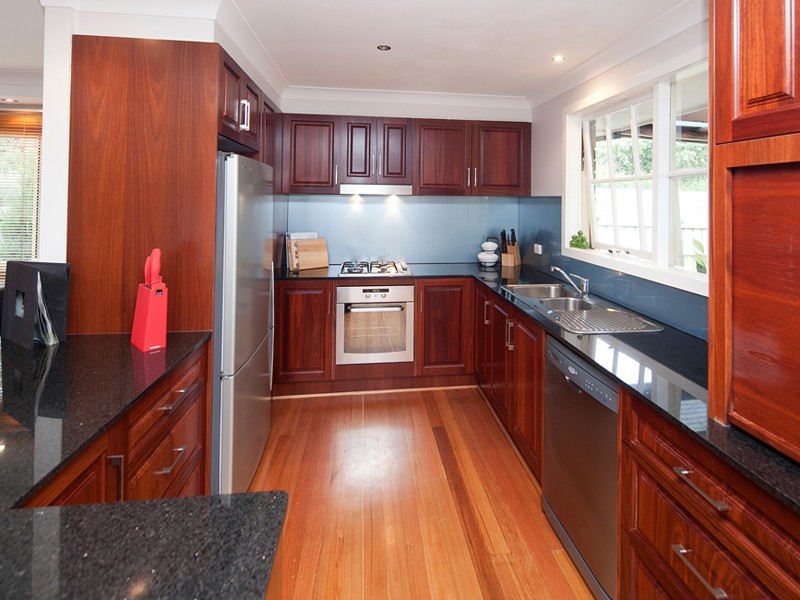 Junction Village VIC 3977