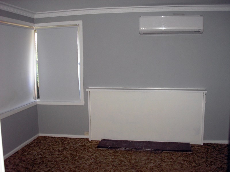 9 Lurline Street, Cranbourne VIC 3977