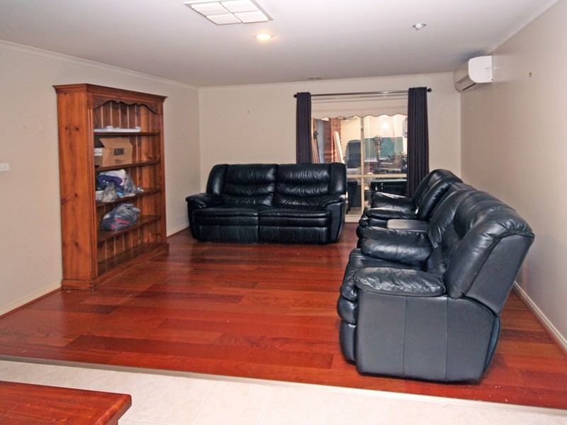 Cranbourne East VIC 3977