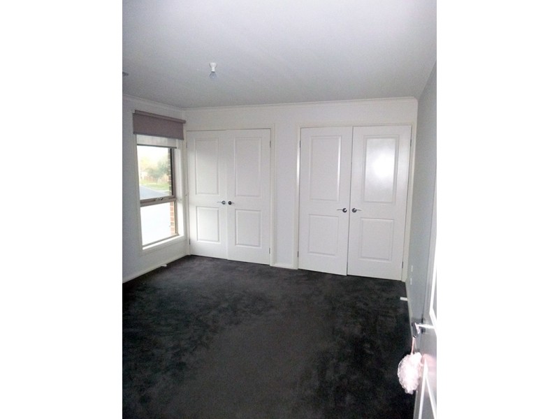 1A Houlder Avenue, Junction Village VIC 3977