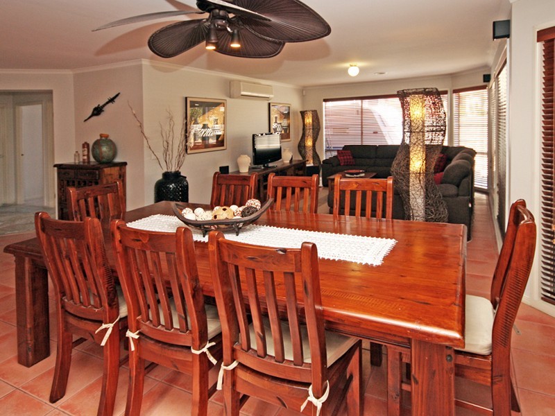 Cranbourne North VIC 3977