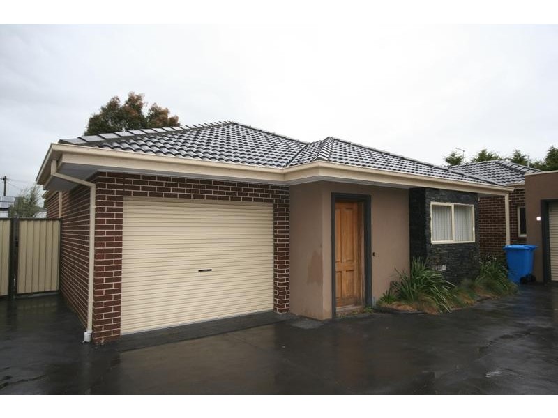 Junction Village VIC 3977