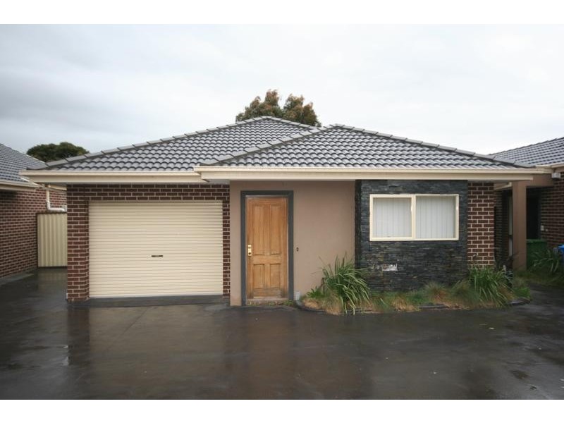 Junction Village VIC 3977