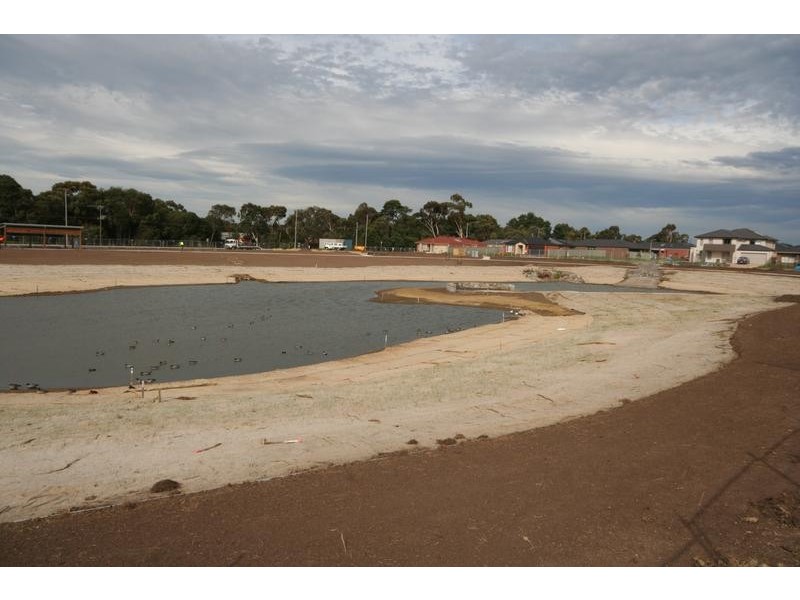 Cranbourne VIC 3977