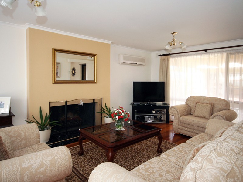 Cranbourne North VIC 3977