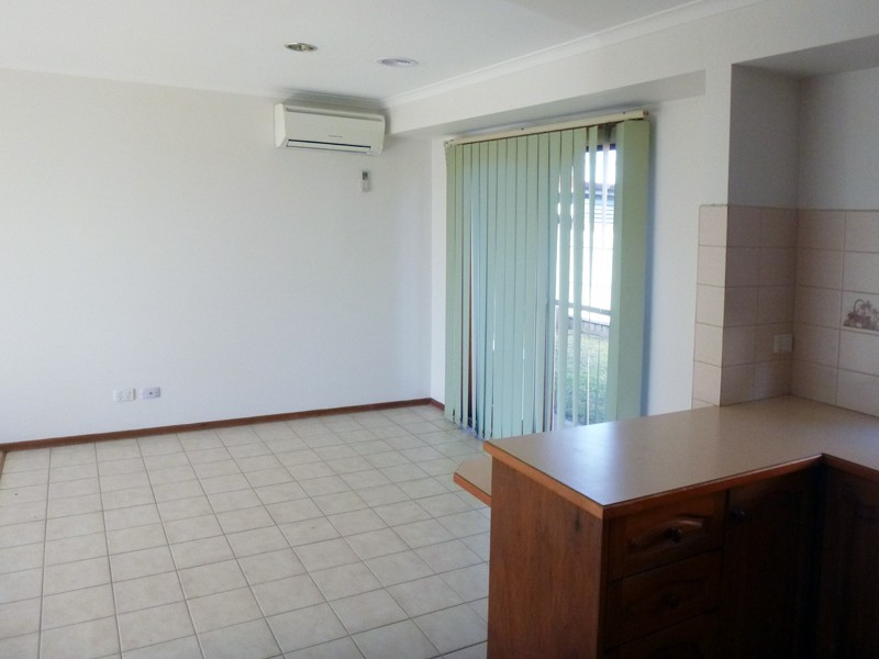 1/21 Phelan Drive, Cranbourne North VIC 3977