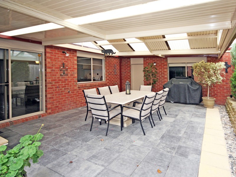 66 Ferndown Drive, Cranbourne VIC 3977