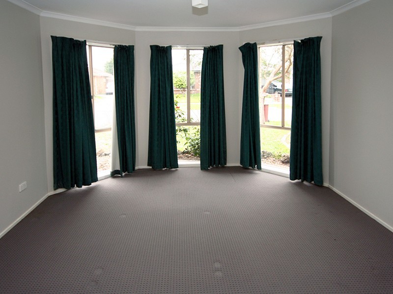 Cranbourne North VIC 3977