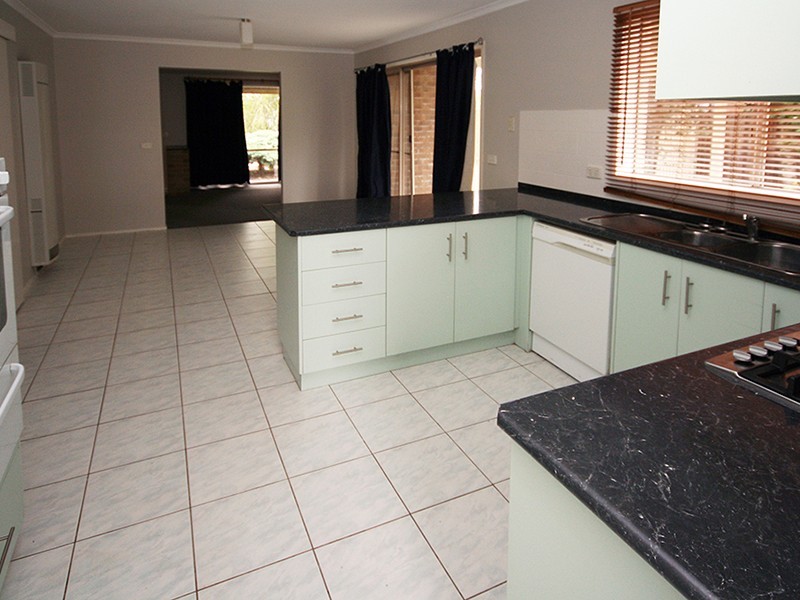 Cranbourne North VIC 3977