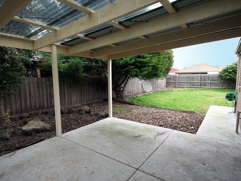 Cranbourne North VIC 3977