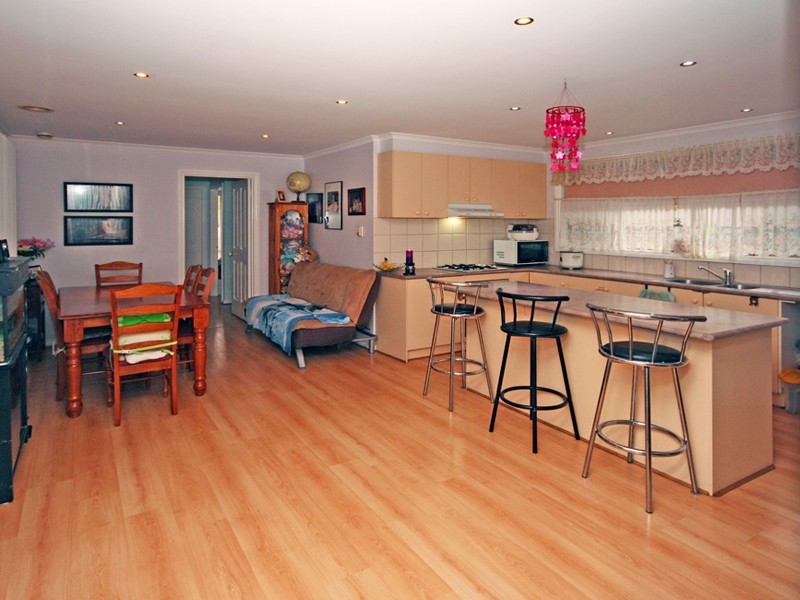 Cranbourne West VIC 3977