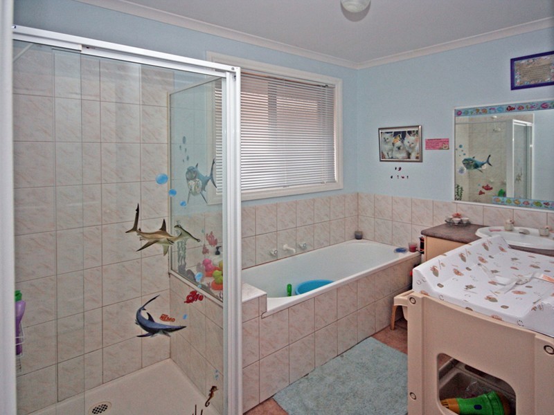 Cranbourne West VIC 3977