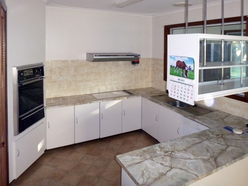 65 Tooradin Station Road, Tooradin VIC 3980
