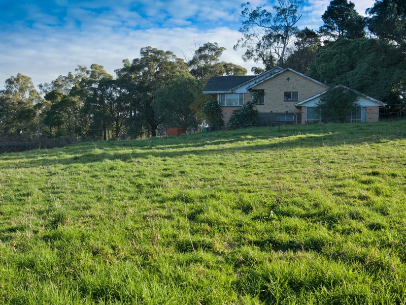 130 Huxtable Road, Pakenham Upper VIC 3810