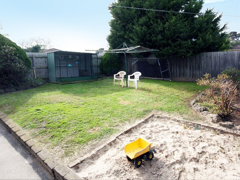 Cranbourne VIC 3977