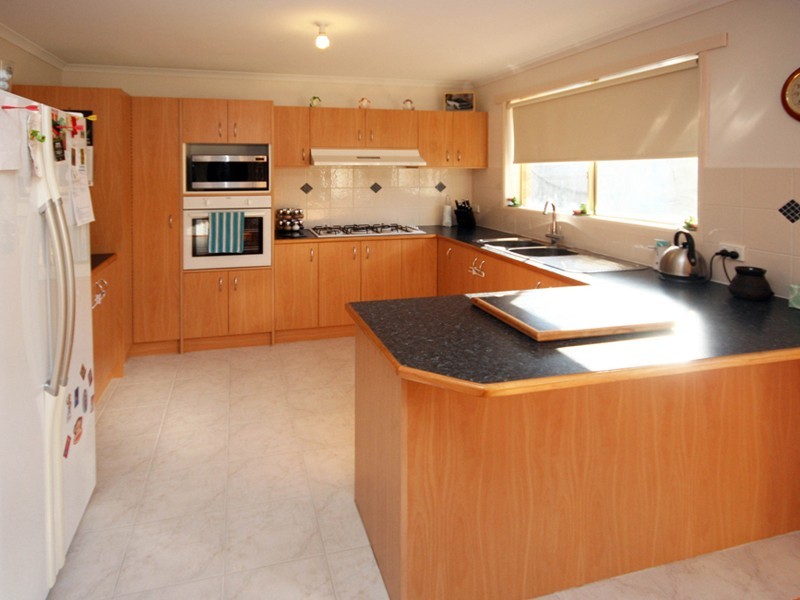 Cranbourne West VIC 3977