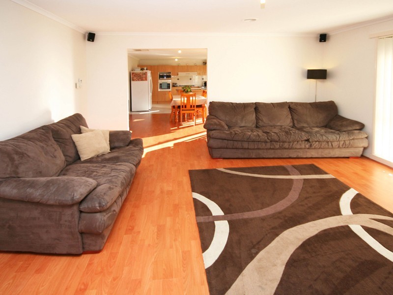 Cranbourne West VIC 3977