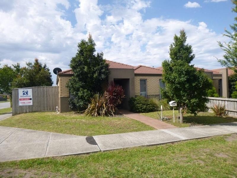110 Majestic Boulevard, Cranbourne VIC 3977