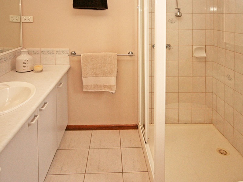 Cranbourne North VIC 3977