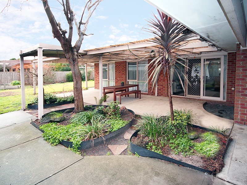 Cranbourne North VIC 3977