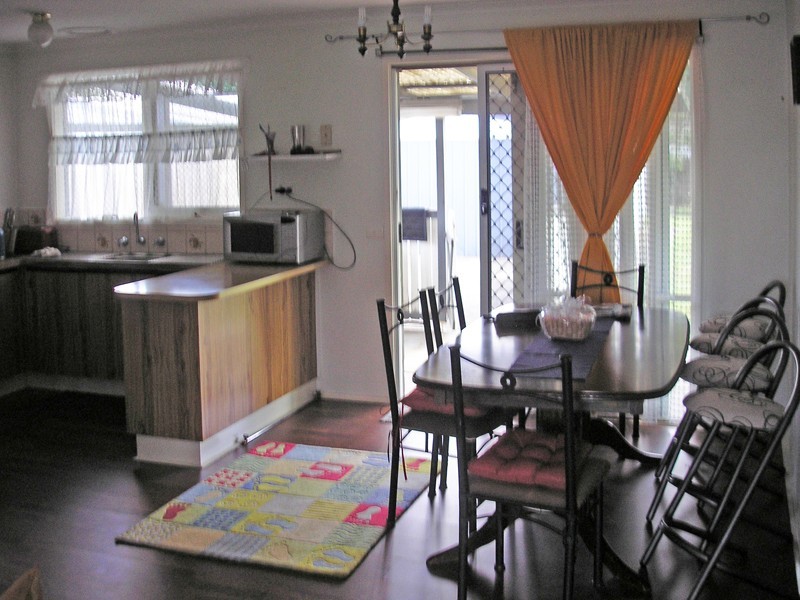 25 Thompsons Road, Cranbourne North VIC 3977