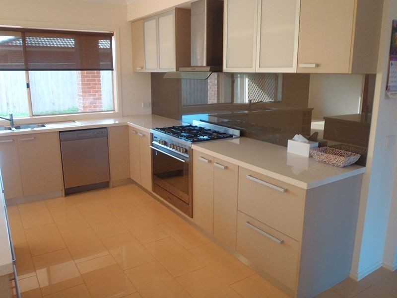 5 Golden Wattle Court, Cranbourne VIC 3977