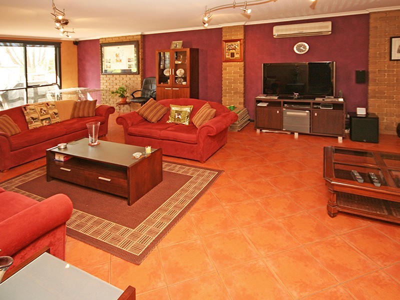 Cranbourne East VIC 3977