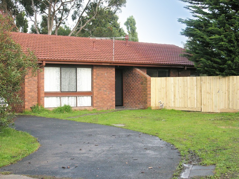 3 Strzelecki Court, Cranbourne North VIC 3977