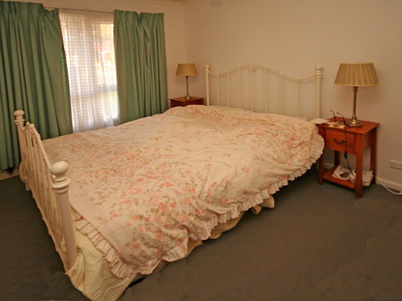 Cranbourne VIC 3977