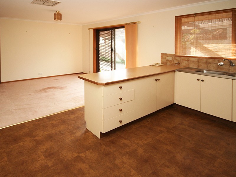 Cranbourne North VIC 3977