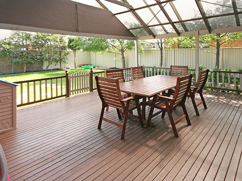 3 Willowbank Place, Cranbourne East VIC 3977